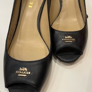 Coach Women’s 7.5 Wedge Peep Toe black shoe